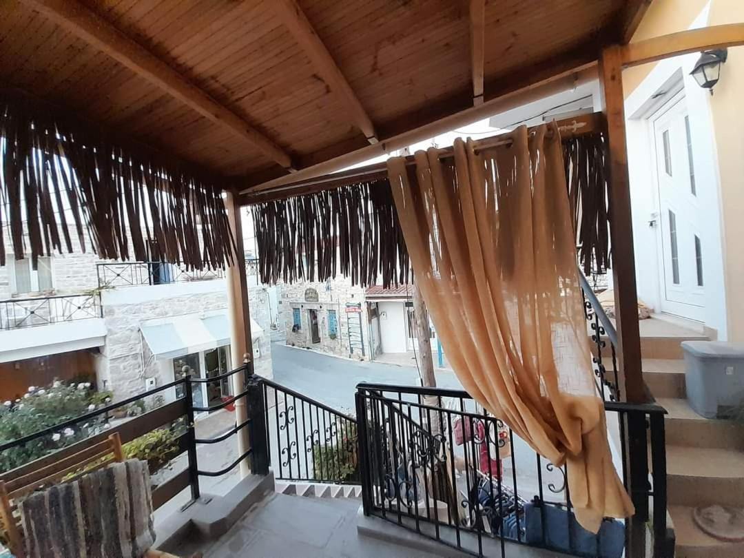 Ferienwohnung Chalkidιό Pitsidia Exterior foto